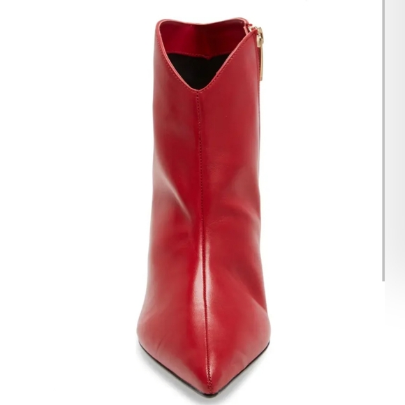 Edgy Chic Ted Baker London Red Leather Booties - Picture 7 of 16